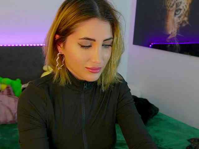 TweetyCream webcam