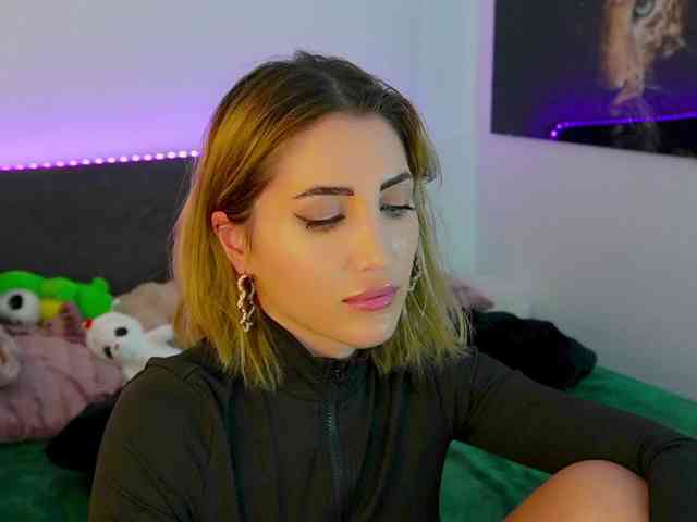 TweetyCream webcam