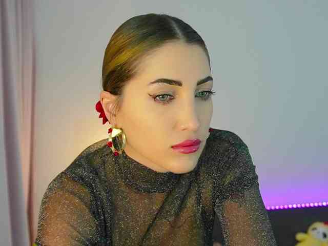 TweetyCream webcam