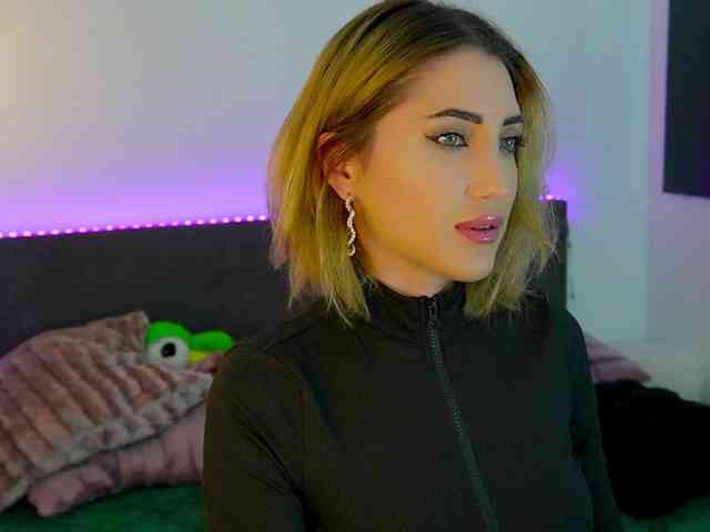 TweetyCream webcam