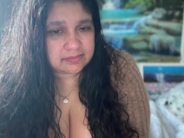 DUMBHOEMELANIE