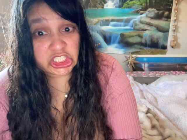 DUMBHOEMELANIE webcam