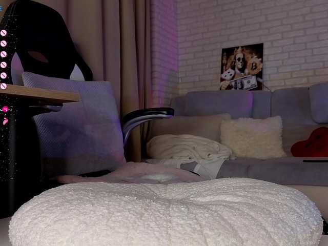 Vai a chattare su MommyGoddess MommyGoddess