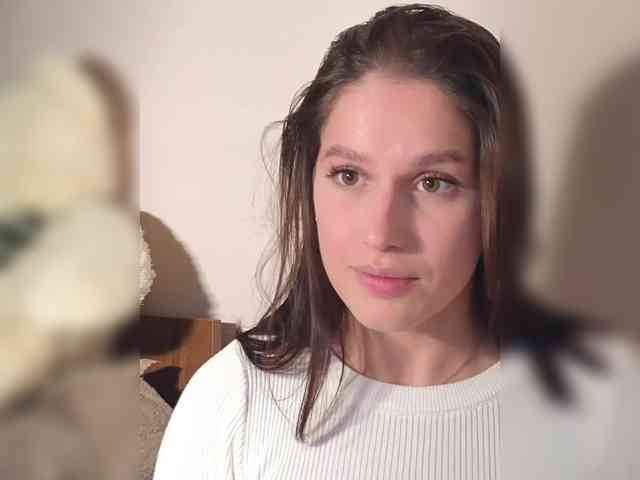 _Alyaaaaa_bc_ webcam