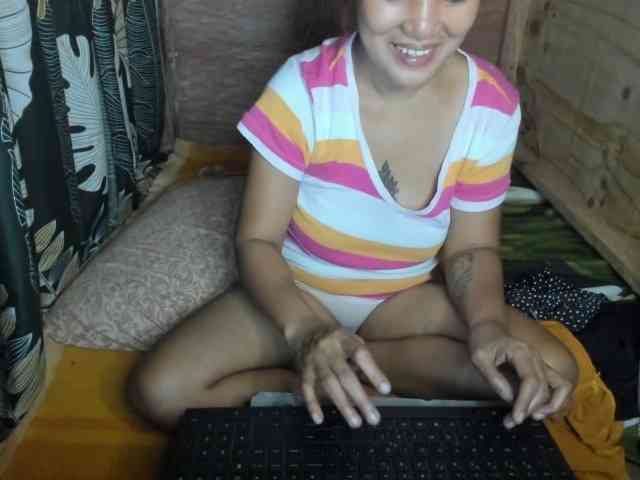 matureluverr38 webcam