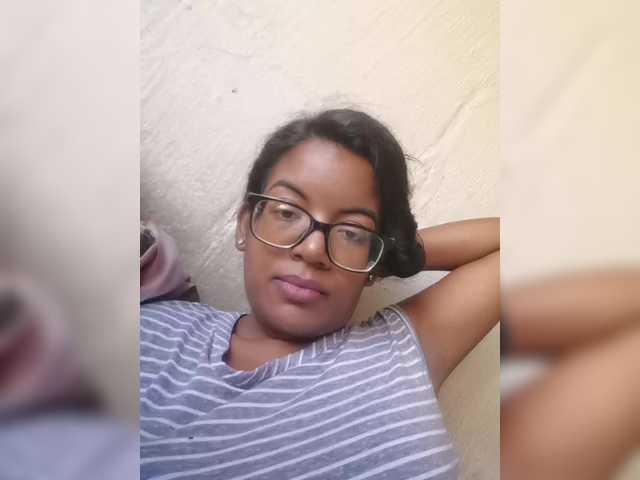 IndianBeaut webcam