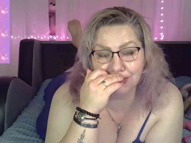 AngelinaGlam webcam
