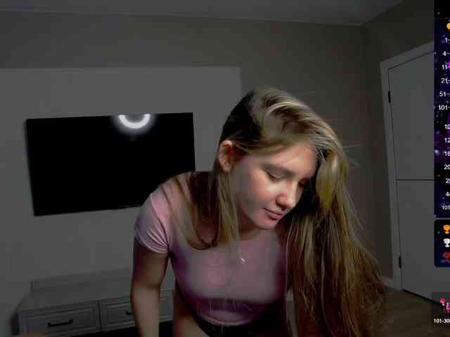 Holly_Molii webcam