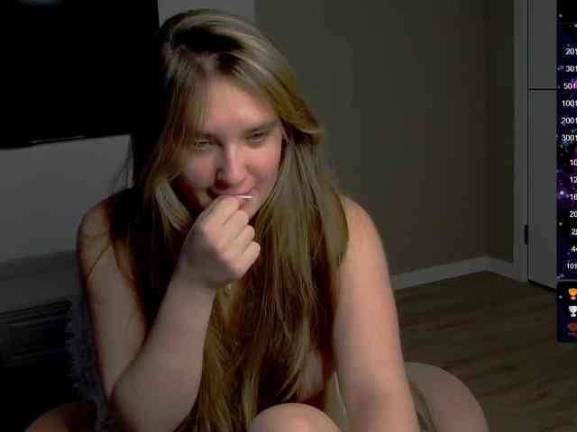 Holly_Molii webcam