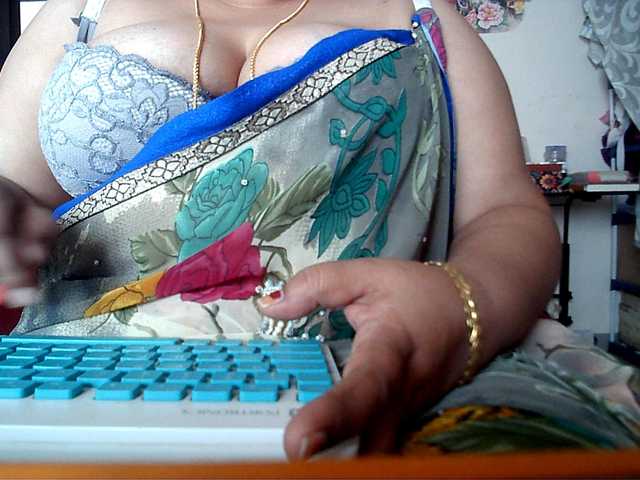 hotpavitra webcam
