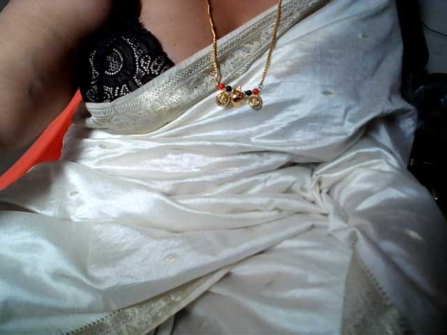 hotpavitra webcam