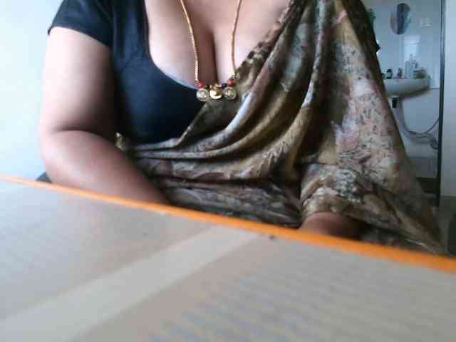 hotpavitra webcam
