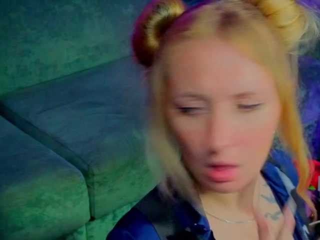 Angel_Eyes webcam