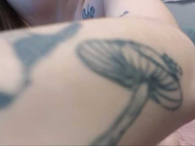 Entrez le videochat erotique avec le
modèle SarahSam SarahSam