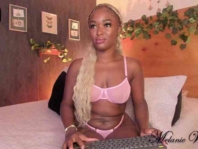 MelanieWilliams webcam