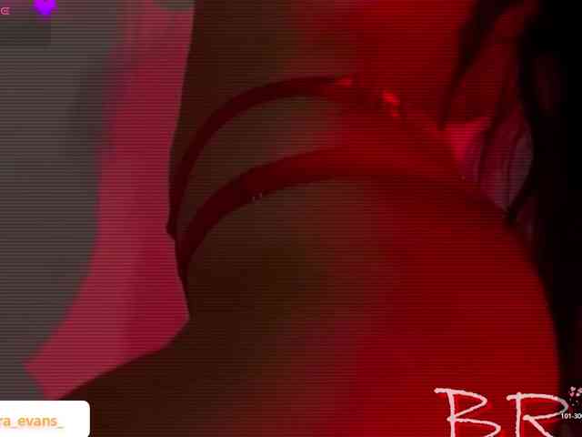 NahiaraEvans- webcam