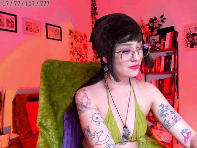Luci--ana webcam