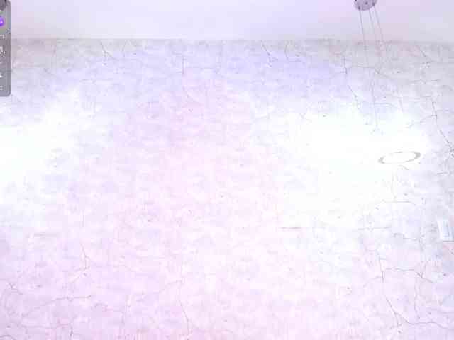 ShantalAddams webcam