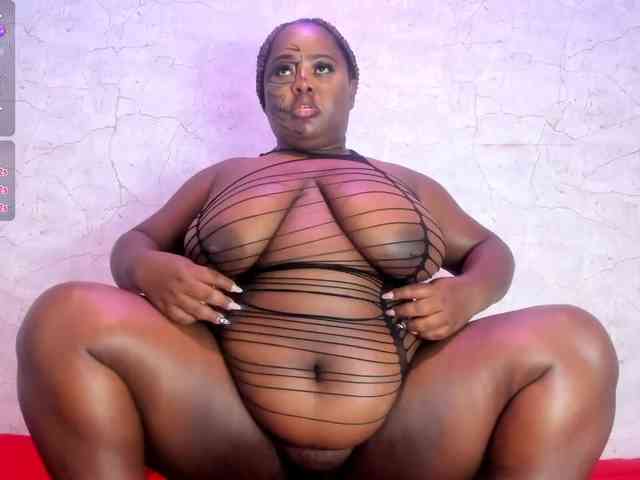 ShantalAddams webcam
