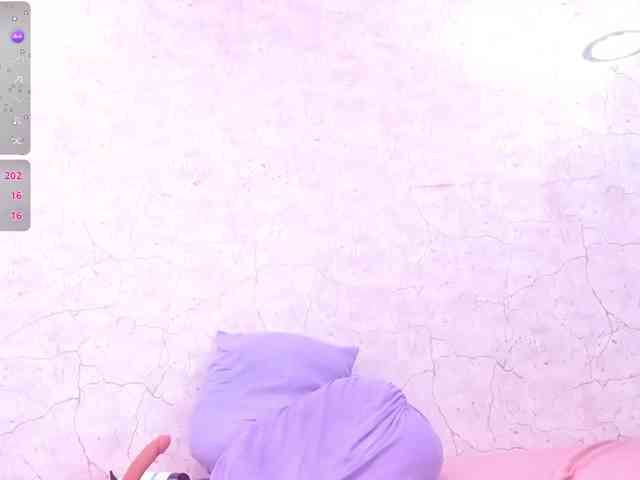 ShantalAddams webcam