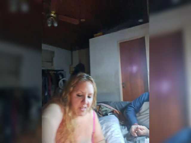Leoncarpita webcam