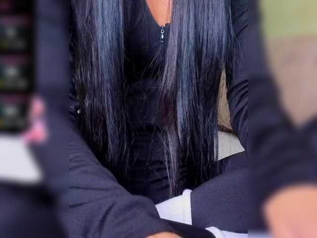 Vai a chattare su Liana-fit8 Liana-fit8