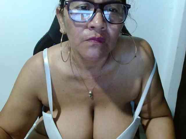 katiamature webcam