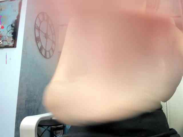 JelisseJ webcam
