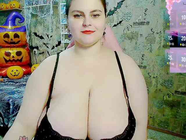 SinfulWhisper webcam