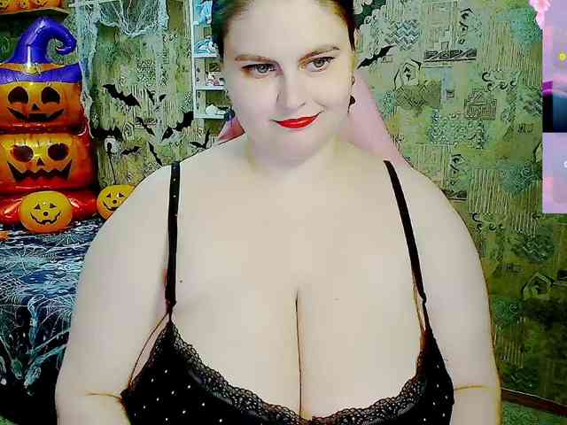 SinfulWhisper webcam