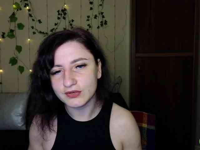 Musekittyjeni112 webcam