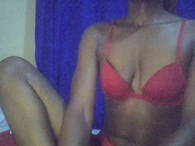 Sexybooty15 webcam