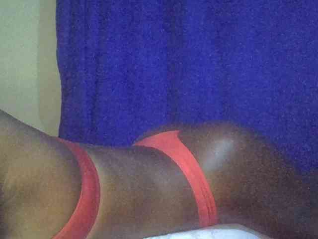 Sexybooty15 webcam