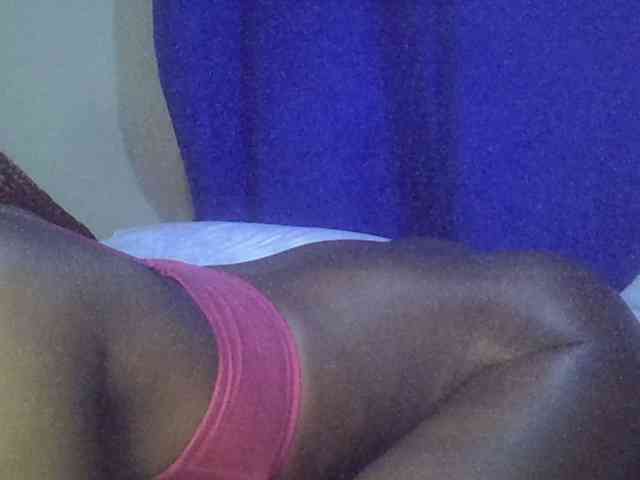 Sexybooty15 webcam