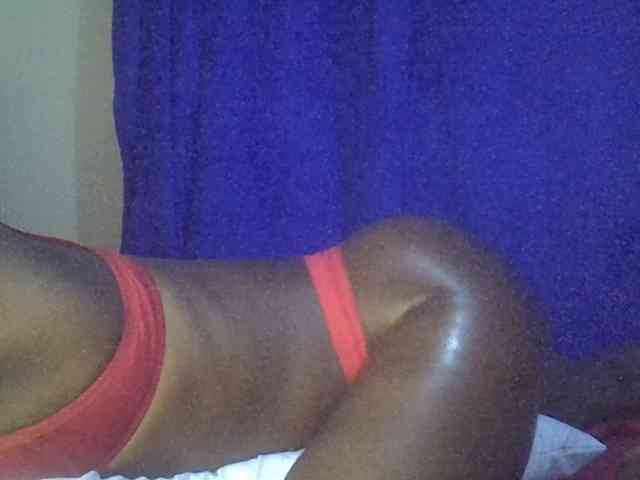 Sexybooty15 webcam