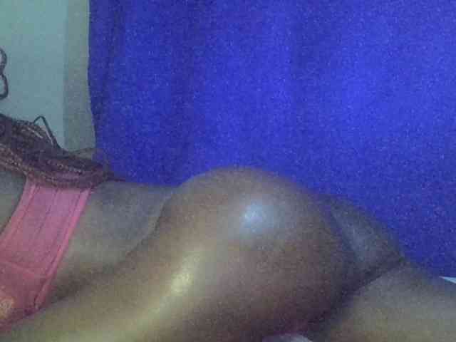 Sexybooty15 webcam