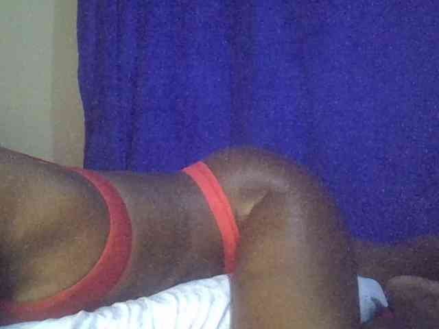 Sexybooty15 webcam