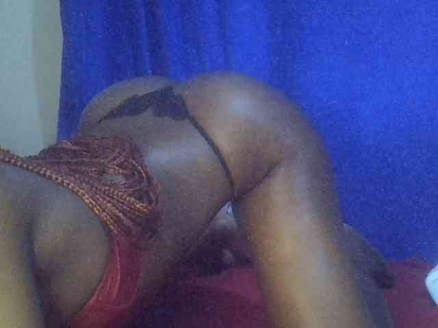 Sexybooty15 webcam