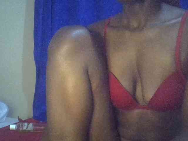 Sexybooty15 webcam