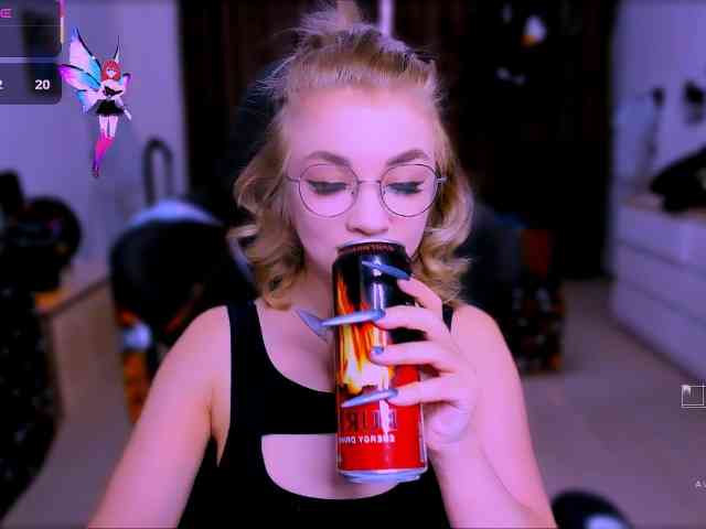 BabyNicole webcam