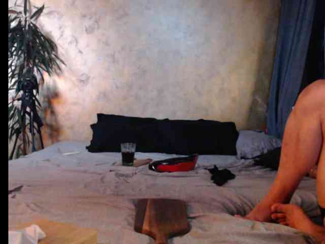 Scarlet87 webcam