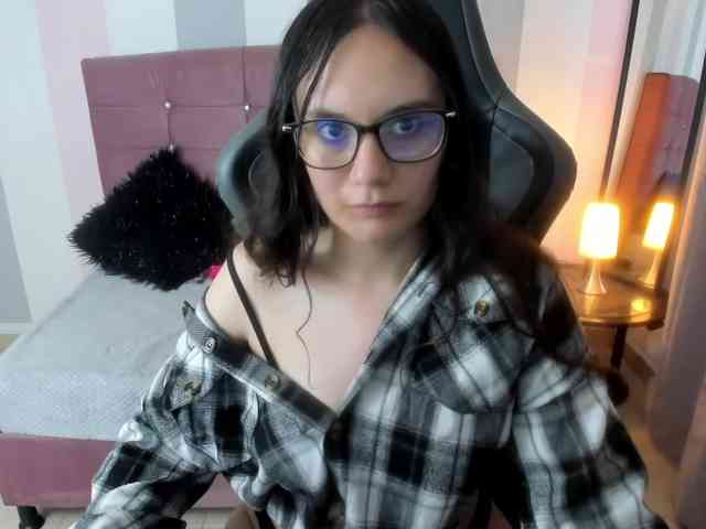 Alexandra_sg webcam