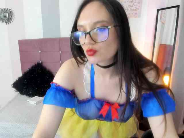 Alexandra_sg webcam