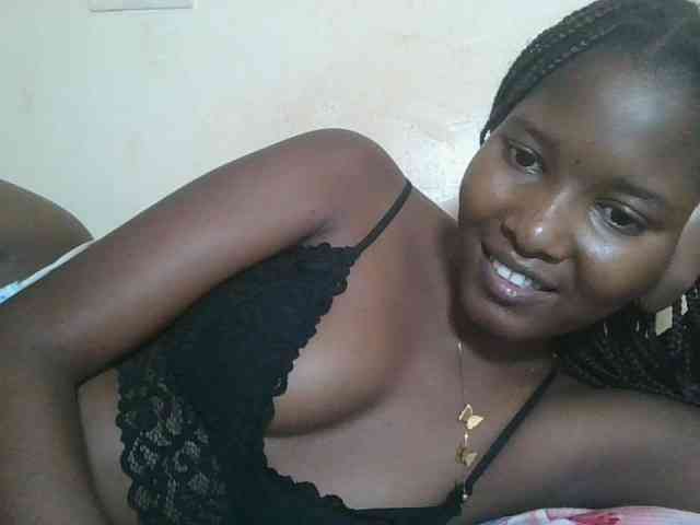 Hornyqueen4 webcam