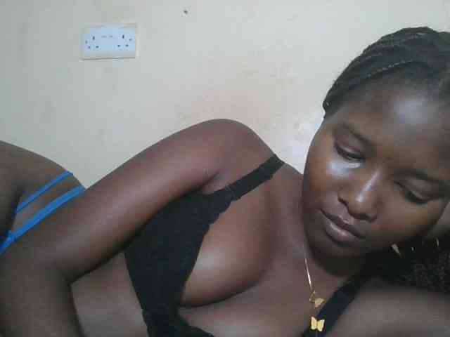 Hornyqueen4 webcam