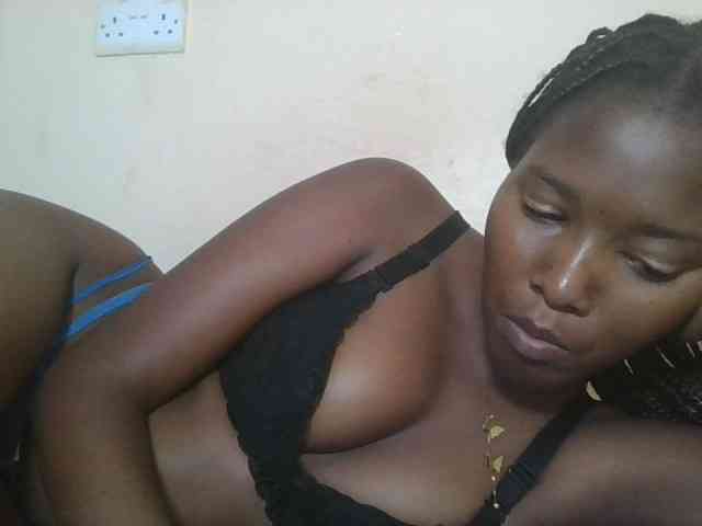Hornyqueen4 webcam