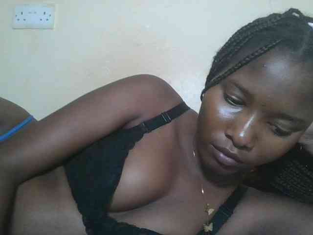 Hornyqueen4 webcam