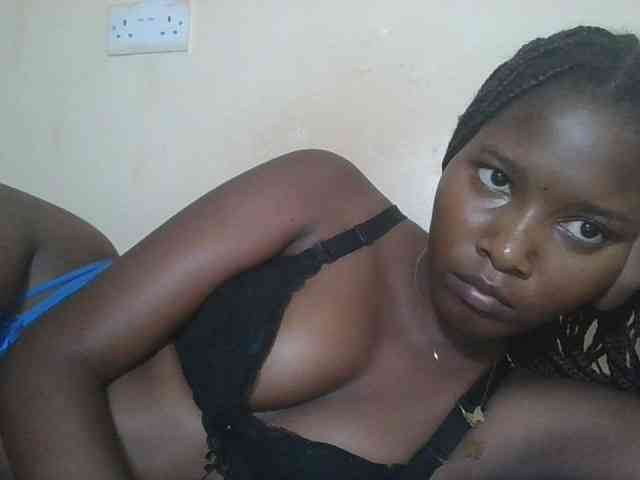 Hornyqueen4 webcam
