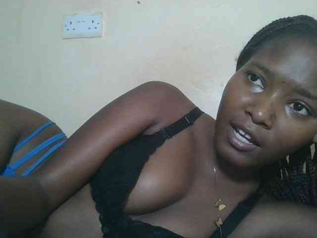 Hornyqueen4 webcam