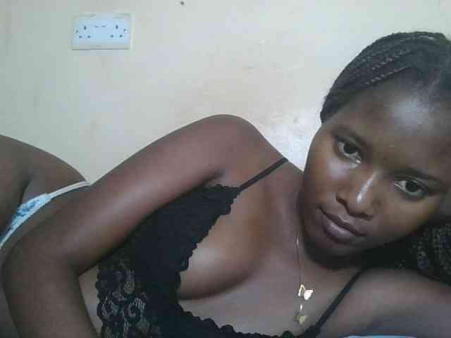 Hornyqueen4 webcam